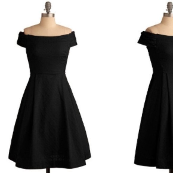 Modcloth Emily Fin Delilah Kettle Corn Dress Black - Picture 1 of 3
